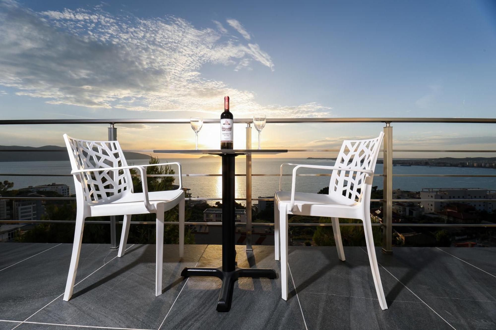 Vila Dena Vlorë Exteriér fotografie